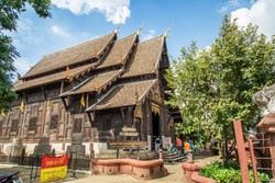 盼道寺位于大佛塔寺对面，有超过280年的历史，Phan Ta