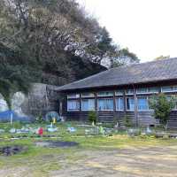 【愛媛】旧小学校で織物体験