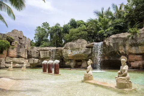 Mission Hills Haikou's Volcanic Spring Valley