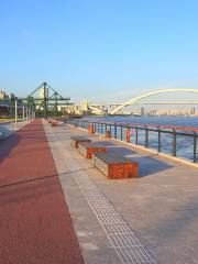 Xuhui Riverside Promenade