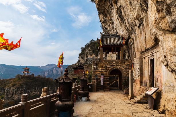 Jindeng Temple
