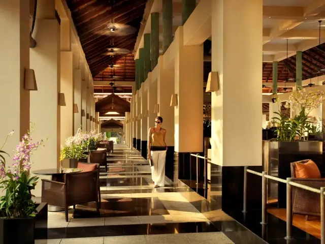 Sofitel Singapore Sentosa Resort interior
