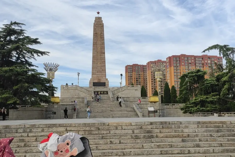 Huxi Cemetery of Revolutionary Martyrs