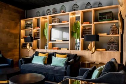 Restaurante AQ35 - Patio de los Naranjos