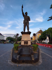 Slamet Riyadi Statue