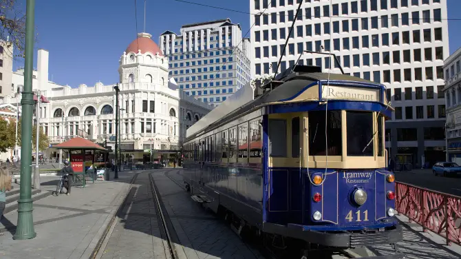 5_Cathedral Square