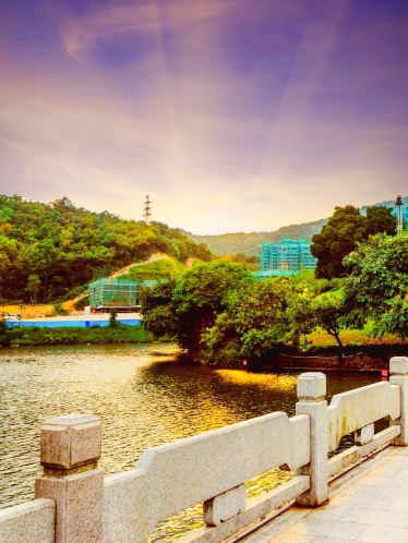 Donghu Park