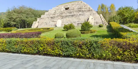 高句麗王城(洞溝古墓群)
