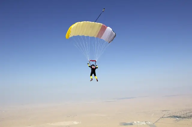 Skydiving in Dubai