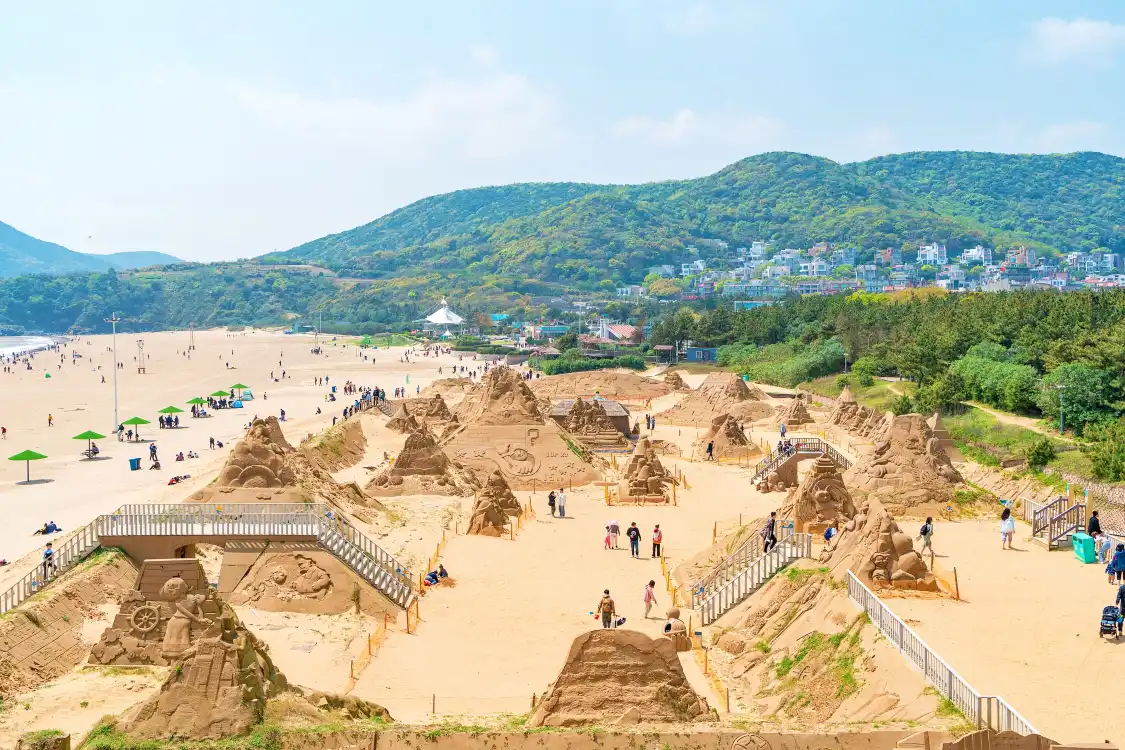Hotels near Nansha
