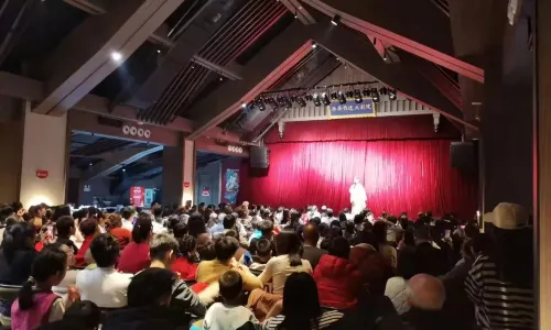 Xi'an Intangible Cultural Heritage Theater(North Square of Big Wild Goose Pagoda)