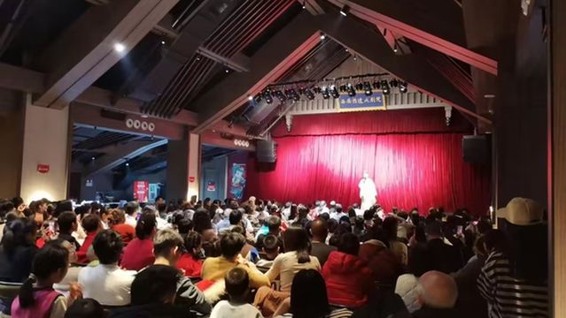 Xi'an Intangible Cultural Heritage Theater(North Square of Big Wild Goose Pagoda)