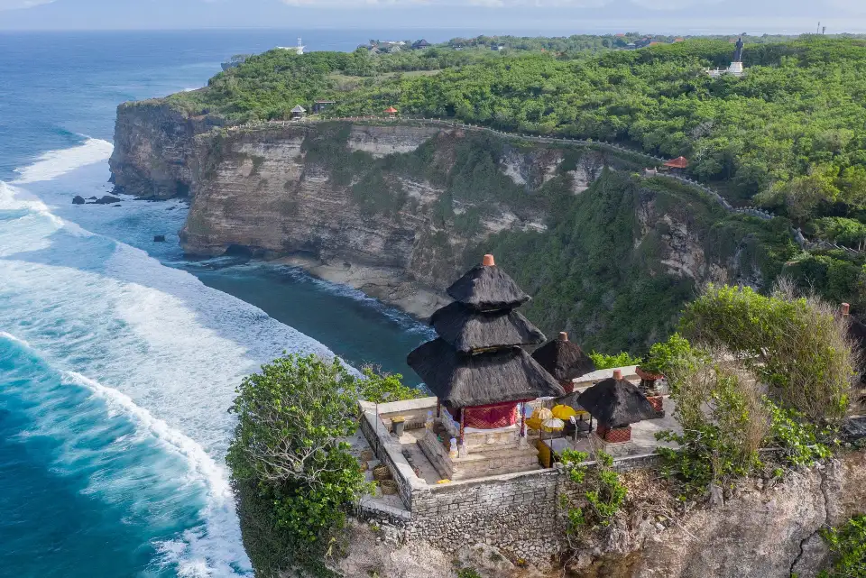 1_Uluwatu Temple