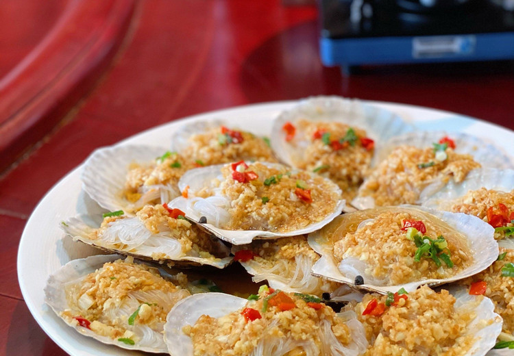 日月昇渔家菜·海肠捞饭·大连海鲜(东港店)のおすすめメニュー・口コミ