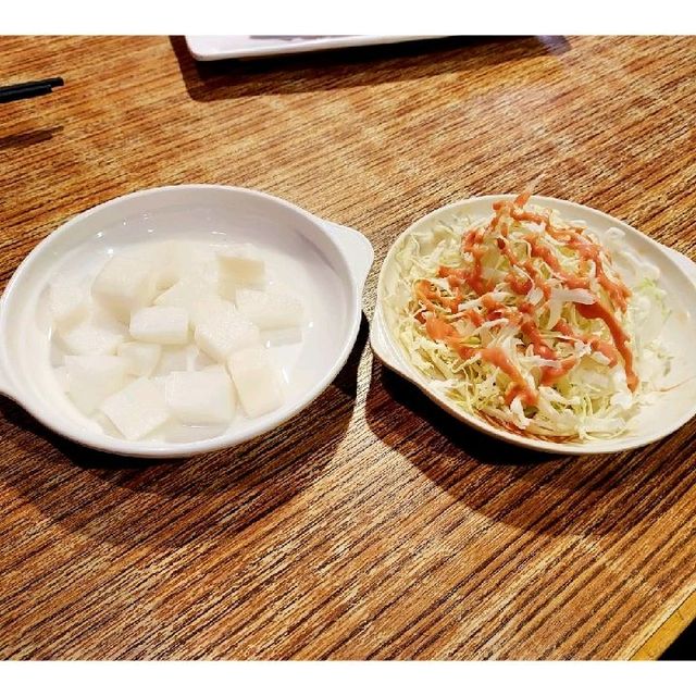 第一次午餐就飲咁大杯啤酒