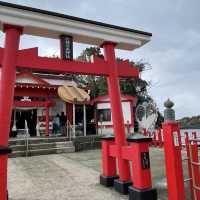 お釜の蓋が有名"釜蓋神社"