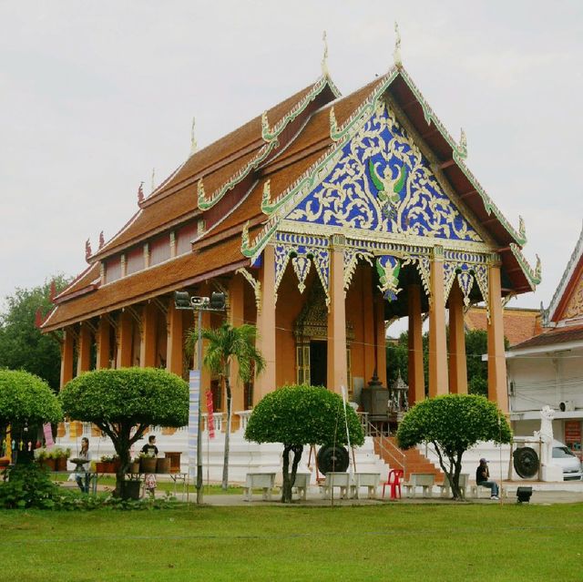 วัดพระธาตุช้างค้ำวรวิหาร เมืองน่าน