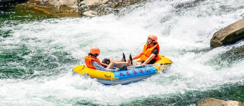 Jiulongxi Rafting