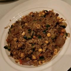 A WU HUANG HE DA LI YU ZHENG ZHOU TIAN ZE JIE DIAN User Photo