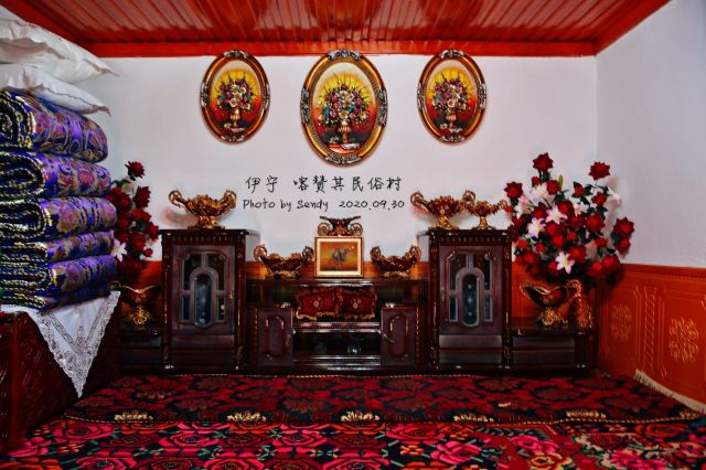 喀贊其民俗村