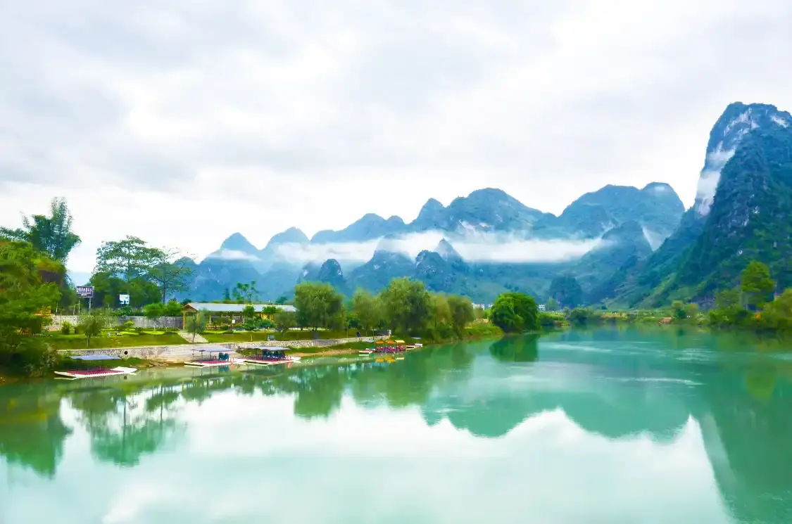 Hotels near Panyang River