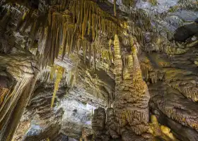 Xionglong Cave