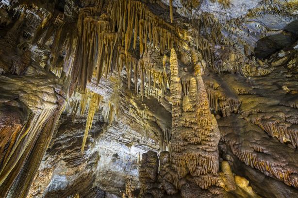 Xinglong Karst Cave