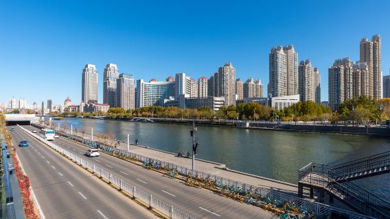 ถนนวัฒนธรรมโบราณเทียนจิน, บ้านเกิดจินเหมิน, โรงน้ำชาครอสทอล์ก, พื้นที่สไตล์อิตาลี, ฟิฟท์อเวนิว, จัตุรัสซินหมินหยวน, ล่องเรือแม่น้ำไห่เหอ, ทัวร์เต็มวันพร้อมไกด์ส่วนตัว