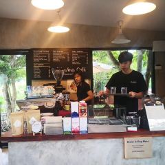 Asama Coffee & Roastery 여행 사진