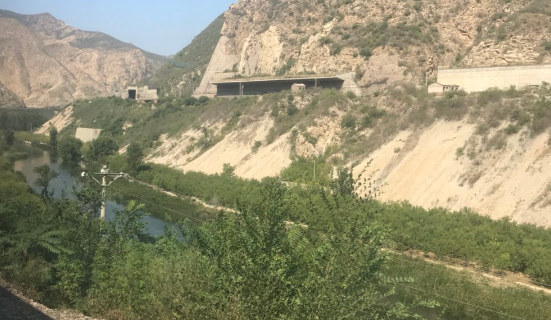 Yongdinghe Gorge Drifting