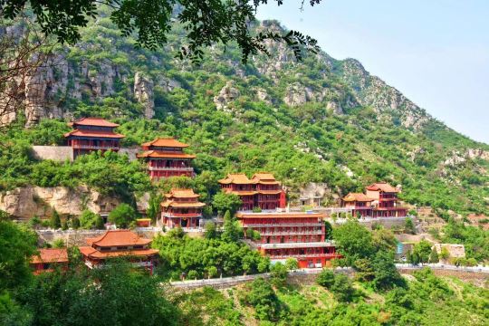 Chaoyang Temple