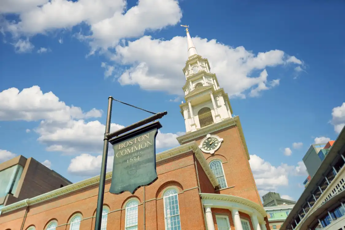 Hotels near Park Street Church