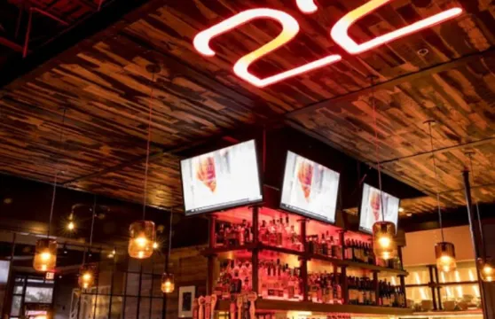 Square 22 Restaurant and Bar