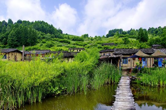 Jinjiang Wooden House Village