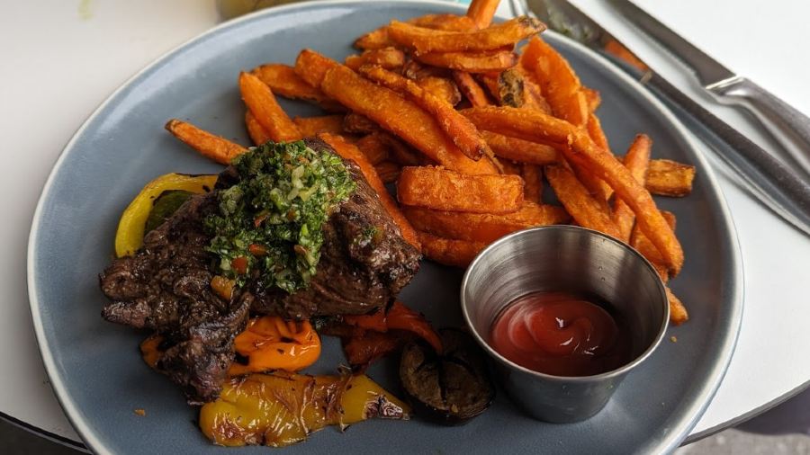 Maggie Oakes Brasserie