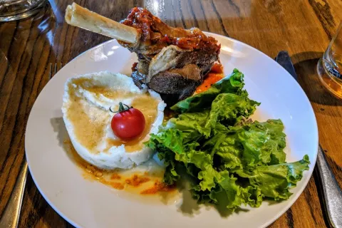 Afsona Restaurant