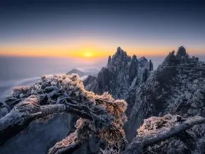 Sunrises in Yushan
