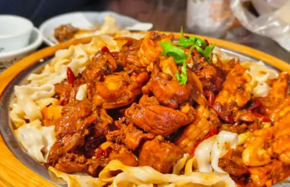 喔喔叫燜炒雞(青年路店)