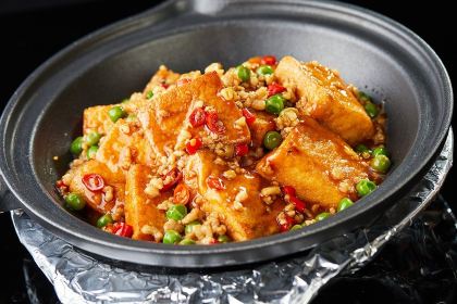 陈大锅·铁锅大鱼头(步行街店)