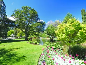 Queenstown Gardens