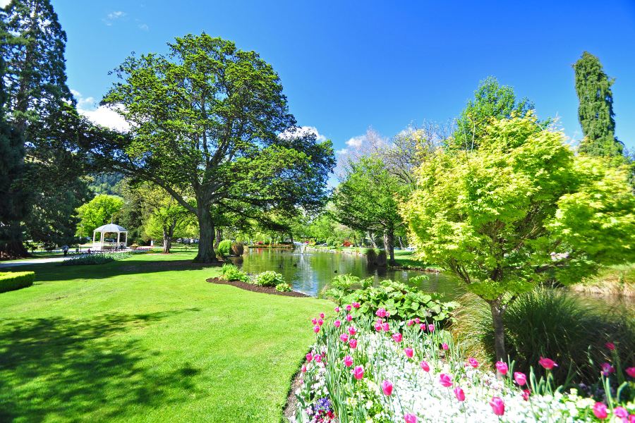 皇后鎮花園