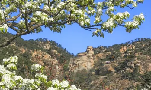 Yiwulü Mountain