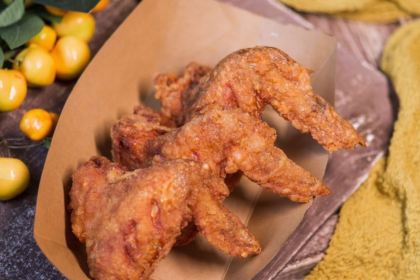 ZHENQIANJIE FERMENTED BEAN CURD CHICKEN WINGS