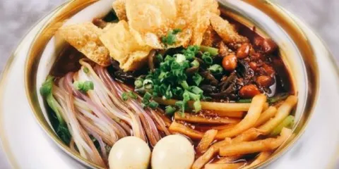 六品坊螺螄粉(金魚巷店)