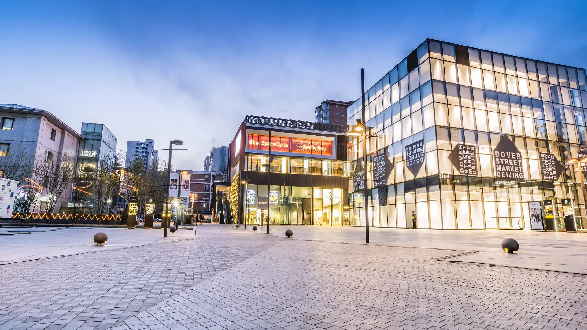 Hotels near Sanlitun SOHO Shopping Mall 5
