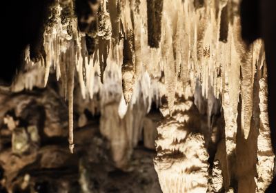 Hinagdanan Cave