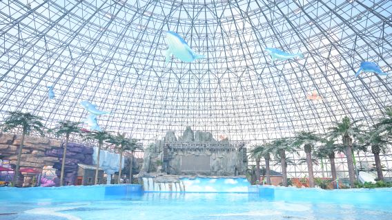 Lobster City Hot Spring Water World