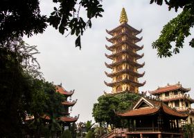 Hotel in zona Cat Linh Pagoda