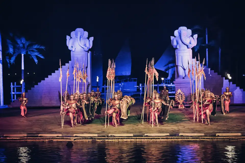 4_Hoi An Memories Show