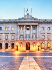 City Hall (Casa de la Ciutat / Ayuntamiento)